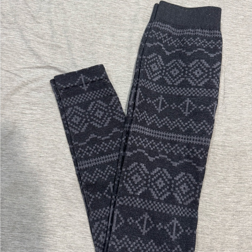 Patterned Knit Leggings